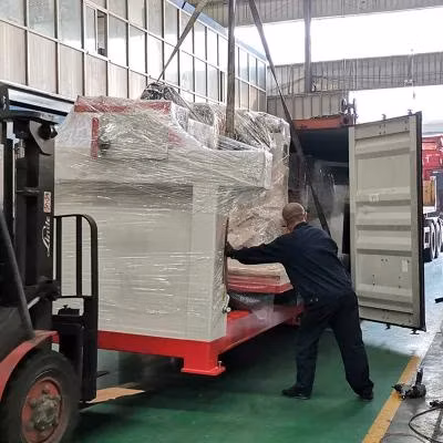 El puente vio la cortadora de piedra de talla de piedra del mármol 3D del CNC de 5 ejes